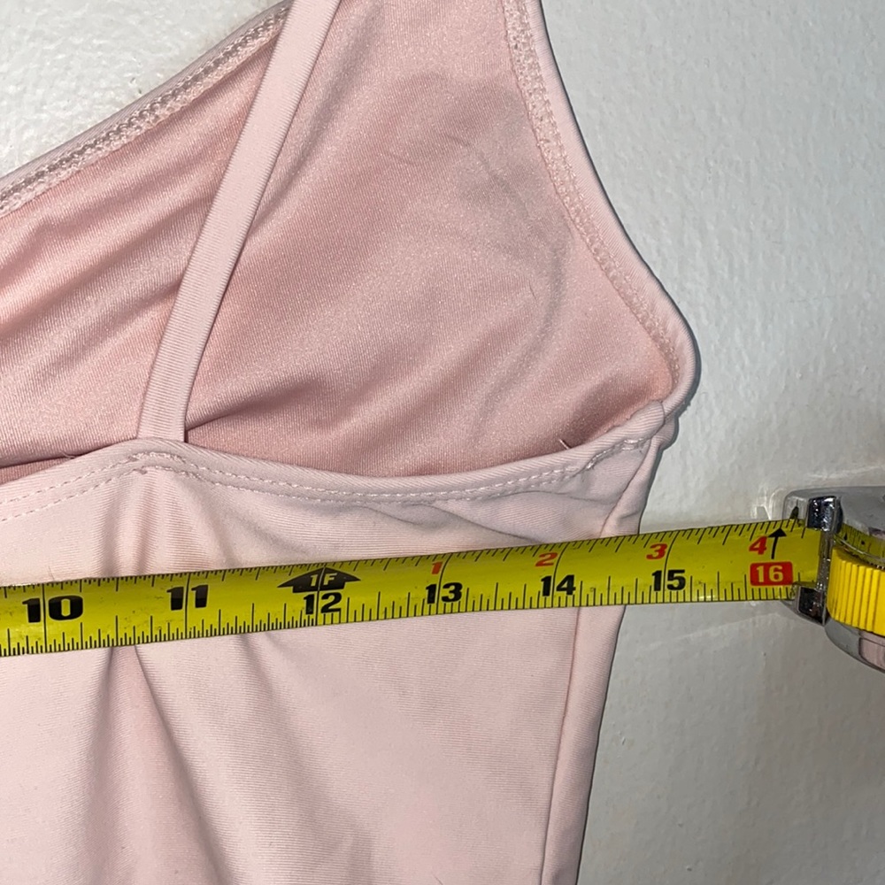 🎈Pink one piece swimsuit! - Picture 5 of 7